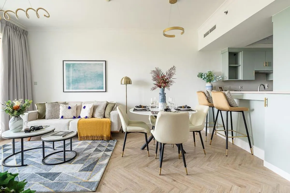 Daniels 1Br At The Greens With Golf Course View Dubai